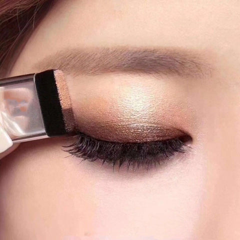 One Step Lazy Shaping Eyeshadow for a Flawless Look